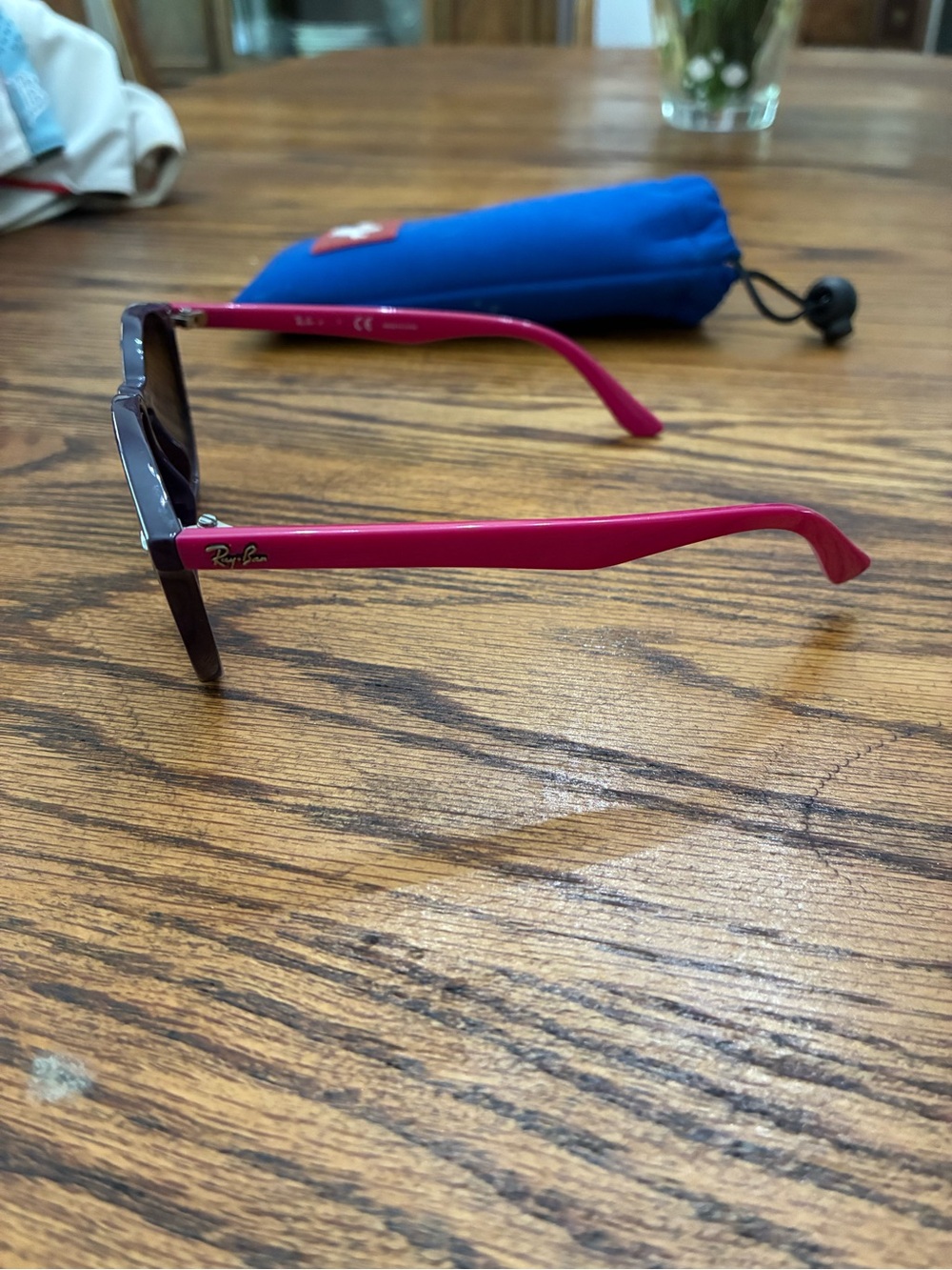 Authentic Ray-Ban Kids Purple Frames with Pink Temples and Blue Pouch - Picture 5 of 7